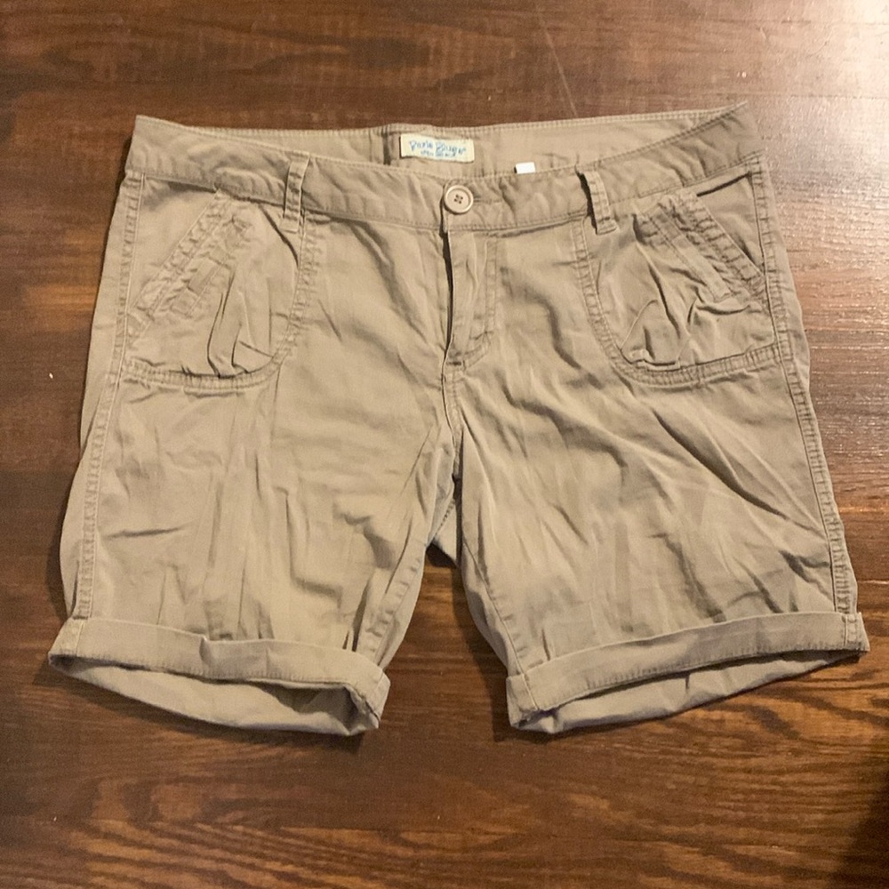 Vintage Tan Khaki Cargo Shorts Size 13